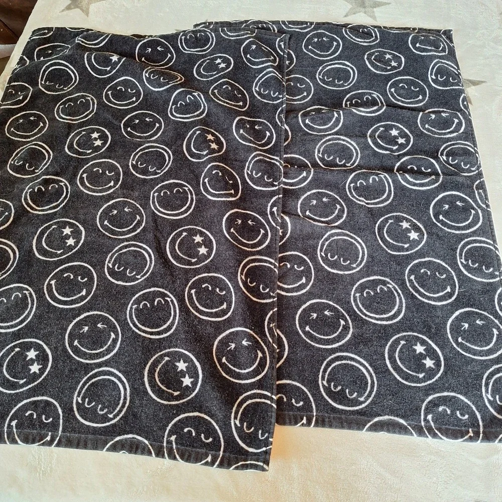 Smileyworld 100% Cotton Kitchen Towels Set of 2 Black & White The Smiley Company
